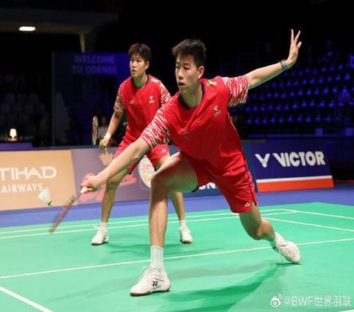 冯彦哲黄东萍20轻取日本组合，国羽锁定丹麦赛混双金牌